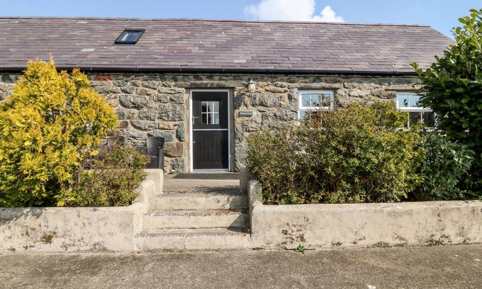 Rhyd-y-clafdy Cottage | Bwthyn yr Onnen