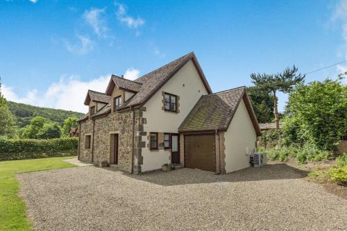 Strefford House | Byne Brook Cottage