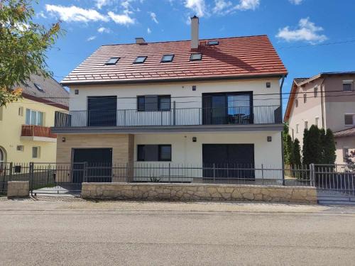 Balatonfured Apartment | Cédrus Apartman