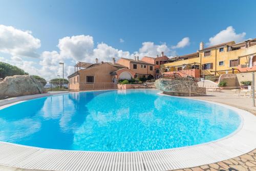 La Maddalena Apartment | C 207 Puntavilla - Vista Piscina
