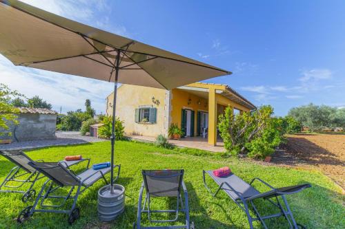 Buger House | C340 Son Serra by Mallorca Villa Selection