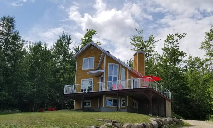 Petite-Riviere-Saint-Francois Cottage | Charmant Chalet entre Fleuve et Montagne!