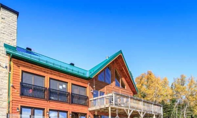 Petite-Riviere-Saint-Francois Ski Chalet | Cottage RUS-5 | Petite-Rivière-St-François