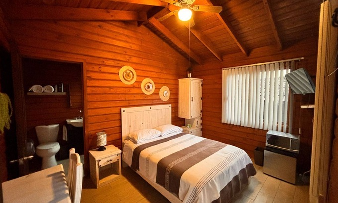 Valle de Bravo Cabin | Cabaña Chica