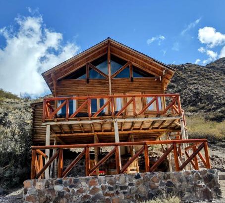 Cuyo Ski Chalet | Cabaña Rincón del Sol