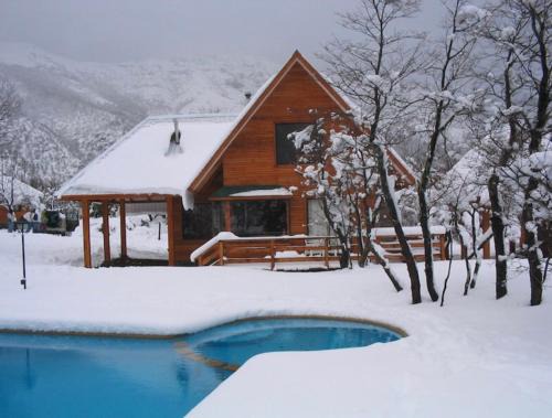 Pinto Ski Chalet | Cabañas Los Nevados