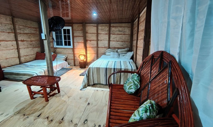 El Palmar Cabin | Cabaña la Arenilla has wifi, and connection with nature.