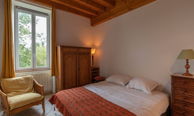 Ouroux-sur-Saone House | CABANA & La Doucine