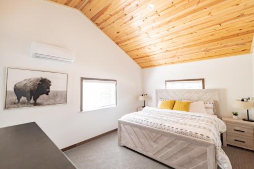 Rapid City Resort | Cabin 1 at Horse Creek Resort