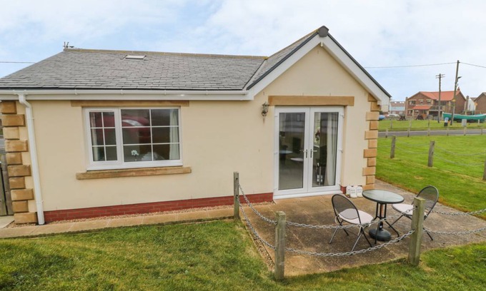 Beadnell Cottage | Cabin ∙ 1 bedroom ∙ 2 guests