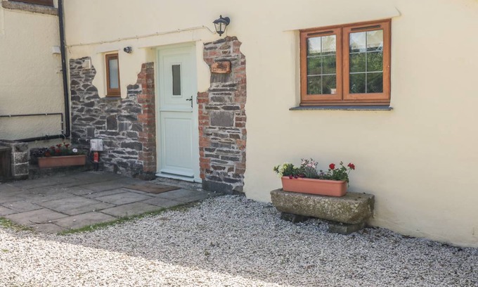 Brazzacott Cottage | Cabin ∙ 1 bedroom ∙ 2 guests
