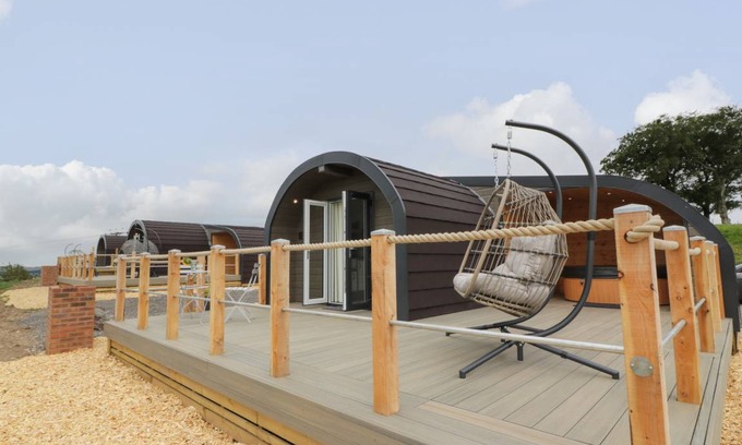 Lochmaben Cottage | Cabin ∙ 1 bedroom ∙ 4 guests