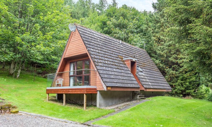 Fortrose Cottage | Cabin ∙ 2 bedrooms ∙ 4 guests