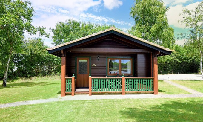 Combpyne Cottage | Cabin ∙ 2 bedrooms ∙ 4 guests