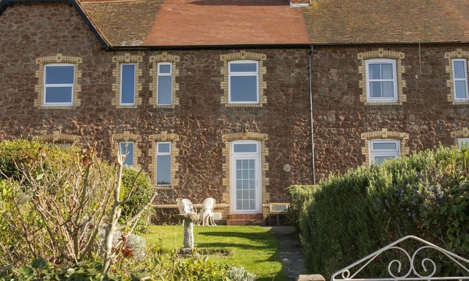 Watchet Cottage | Cabin ∙ 2 bedrooms ∙ 4 guests