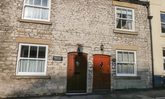 Tideswell Cottage | Cabin ∙ 2 bedrooms ∙ 4 guests