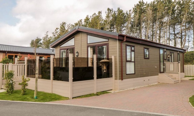 Runswick Bay Cottage | Cabin ∙ 3 bedrooms ∙ 6 guests