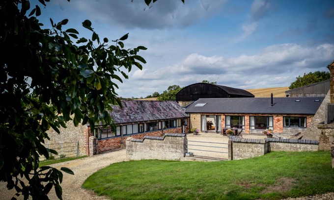 Whichford Cottage | Cabin ∙ 3 bedrooms ∙ 6 guests