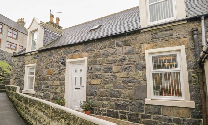 Whitehills Cottage | Cabin ∙ 3 bedrooms ∙ 5 guests