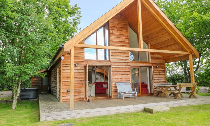 Thorpe On The Hill Cottage | Cabin ∙ 3 bedrooms ∙ 6 guests