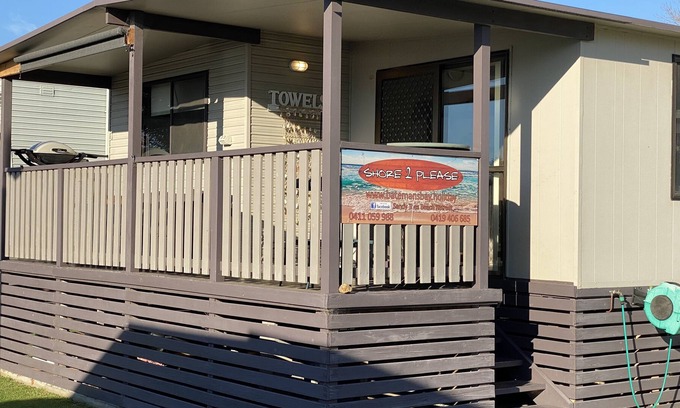 Batehaven Cabin | Cabin 303 Shore2Please is your beach home away from home in the 5 star Resort