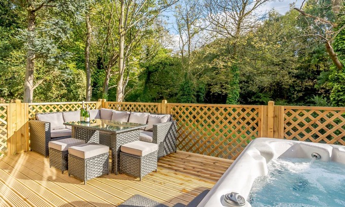 Rastrick Cottage | Cabin ∙ 4 bedrooms ∙ 8 guests