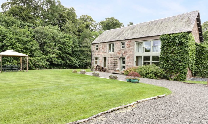 Murthill Cottage | Cabin ∙ 4 bedrooms ∙ 8 guests
