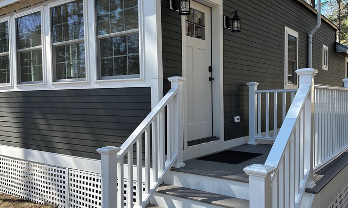 Naples Cabin | Cabin at The Dock Of The Bay -Lakefront w/Mooring