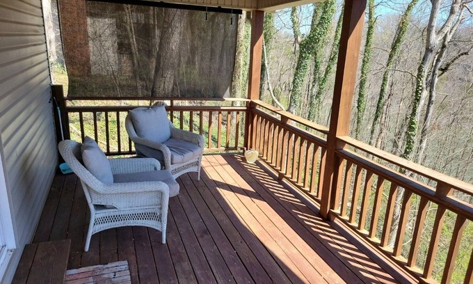 Somerset Cabin | Cabin in the Treetops - Somerset, KY