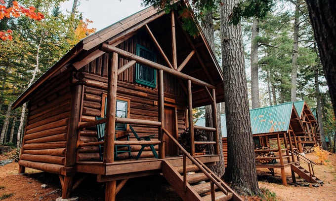 Monson House | Cabin, Queen Bed, 1 Twin Bed and Shared Bathroom