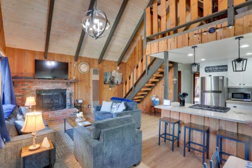 Big Bear City House | Cabin with Deck, Fire Pit and Big Bear Lake Access!