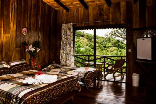 Monteverde House | Cabinas Capulin & Farm
