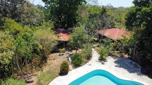 Montezuma Apartment | Cabinas casa las flores