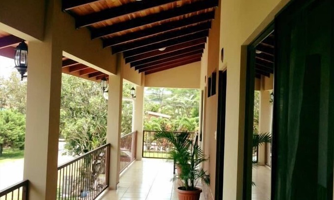 Mogote de Bagaces Hotel | Cabinas Ledezma