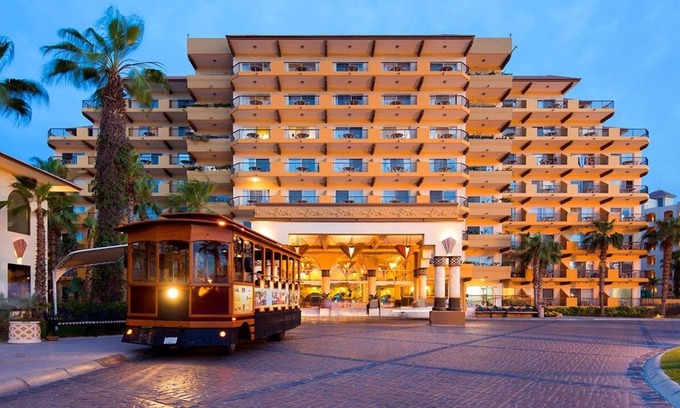 Ampliacion Juarez Apartment | CABO BEACH RESORT & SPA, 1 bedroom ocean view suite in fabulous Cabo San Lucas!