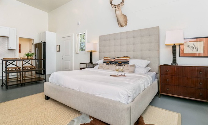 Fredericksburg Cottage | Cactus Coterie | Hot Tub, Pet Friendly w/fee, Grill & Fire-pit