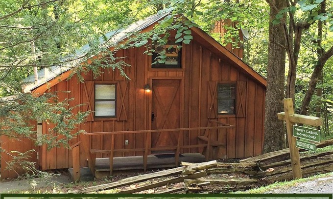 Townsend House | Cades Cove Hide Away