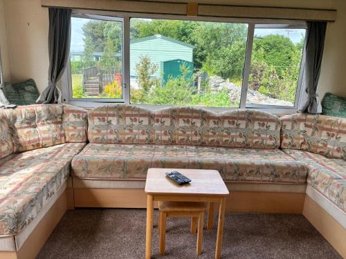 Dyffryn Ardudwy Ski Chalet | Cadwgan Caravan No2