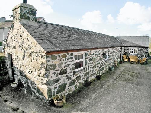 Garn Fadryn House | Cae Bach Cottage