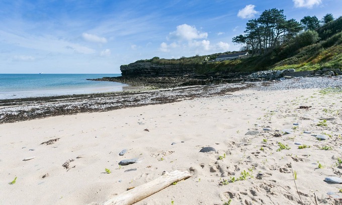 Moelfre Cottage | Cae'r Borth - sleeps 14 guests in 7 bedrooms