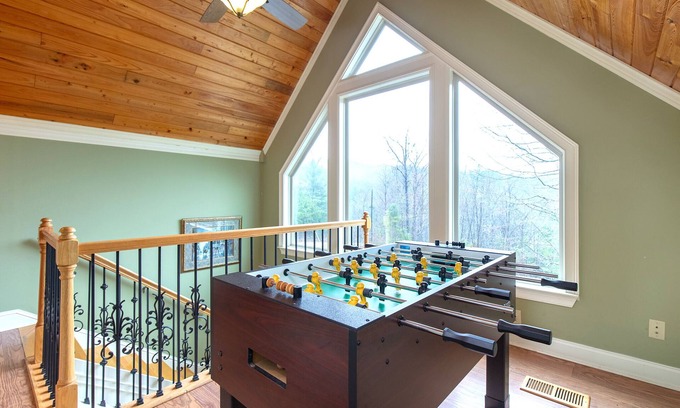 Pittman Center Cabin | Cajun Spice