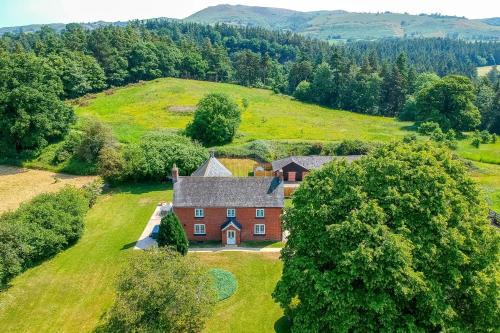 Montgomery House | Calcot Cottage