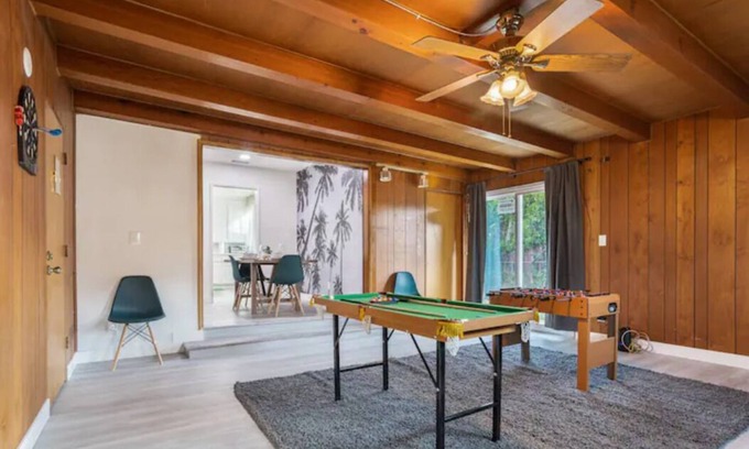 Panorama City House | Cali Dwelling by AvantStay | Newly Furnished Home