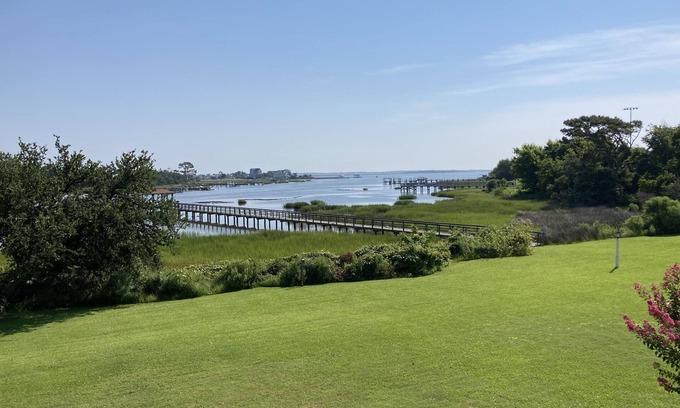 Morehead City Apartment | Calico ViewScape Water View Studio in Morehead City