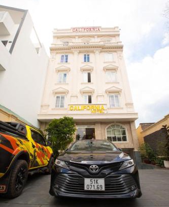 Hoc Mon Hotel | California Saigon Hotel