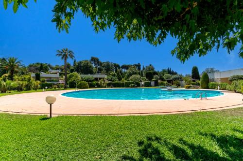 Biot House | Californian villa with pool in Biot