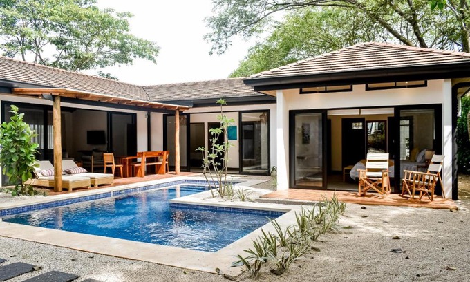 Tamarindo House | Calle 1 - 29 Tamarindo
