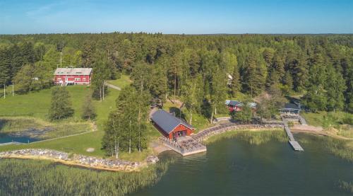 Raseborg Hotel | Calliola kokous- ja saaristohotelli
