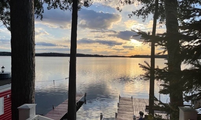 Pickerel House | Calm Bay Cottage