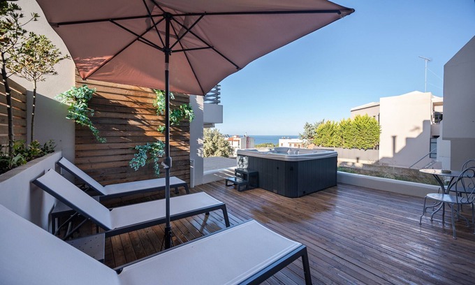 Violi Charaki House | Calma, modern house,Jacuzzi,Near Rethymno